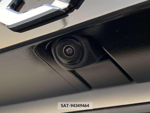 Toyota VOXY 2023-10 255805-18