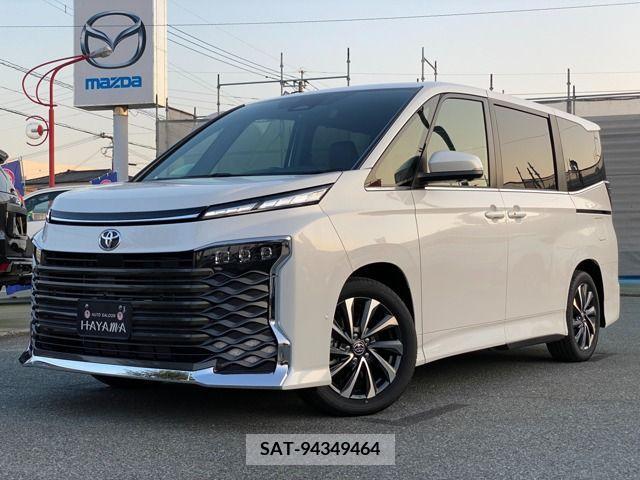 Toyota VOXY 2023-10 255805-0