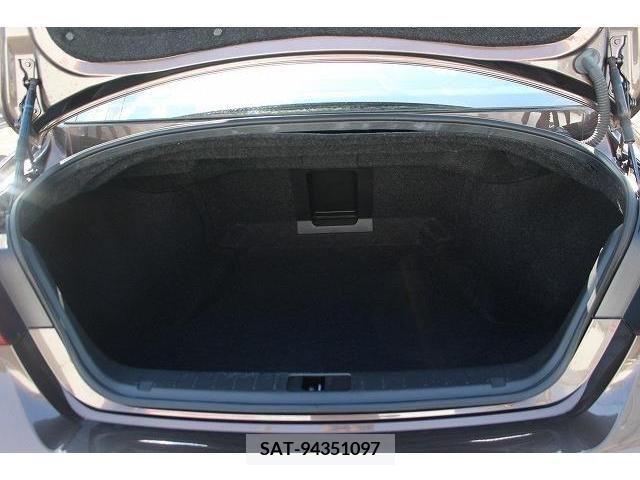 Nissan FUGA 2019-05 324495-14