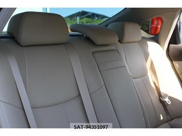 Nissan FUGA 2019-05 324495-13