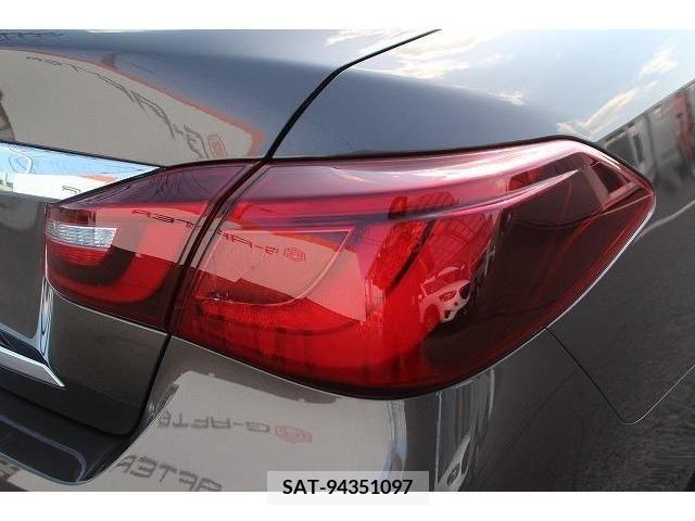 Nissan FUGA 2019-05 324495-10