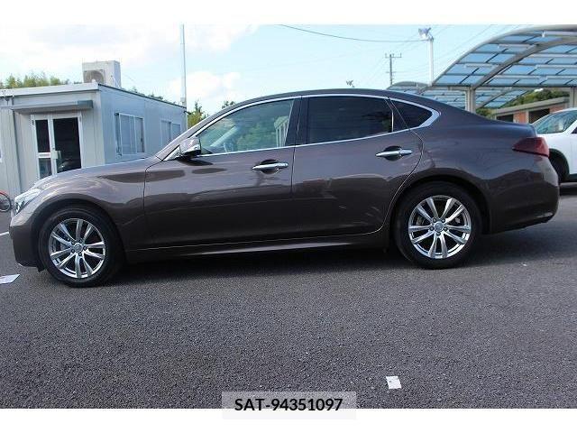 Nissan FUGA 2019-05 324495-8