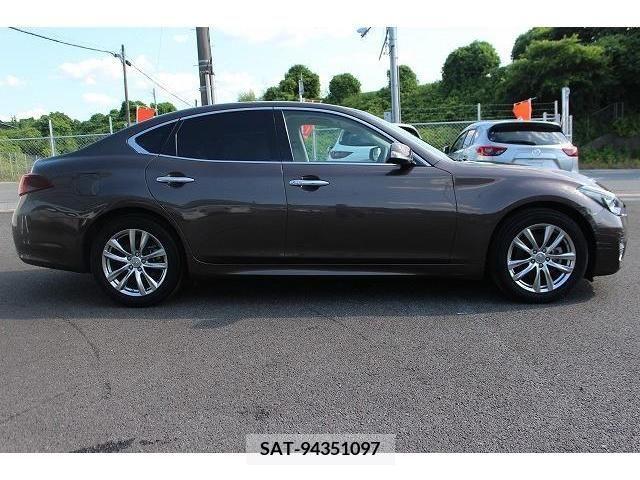 Nissan FUGA 2019-05 324495-6