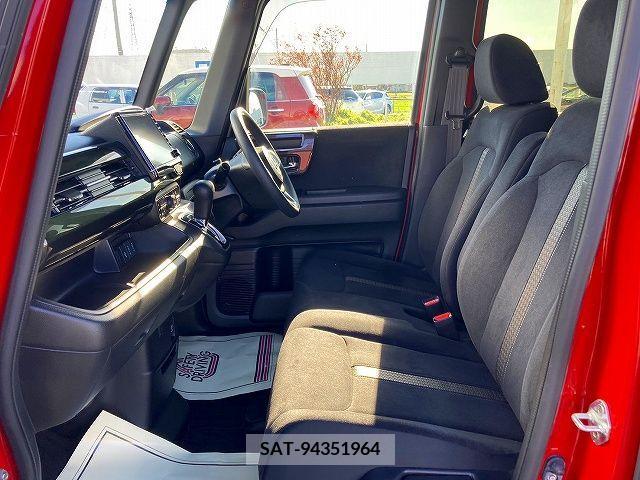 Honda N BOX CUSTOM 2019-08 232465-3