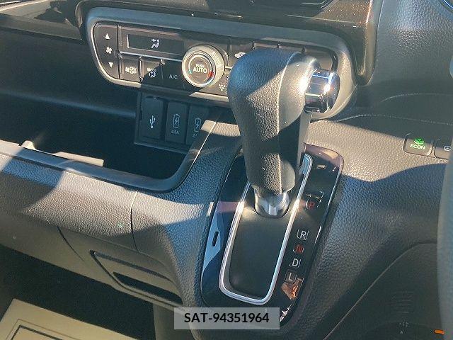 Honda N BOX CUSTOM 2019-08 232465-19