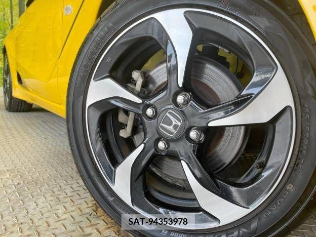 Honda S660 2017-09 308040-12