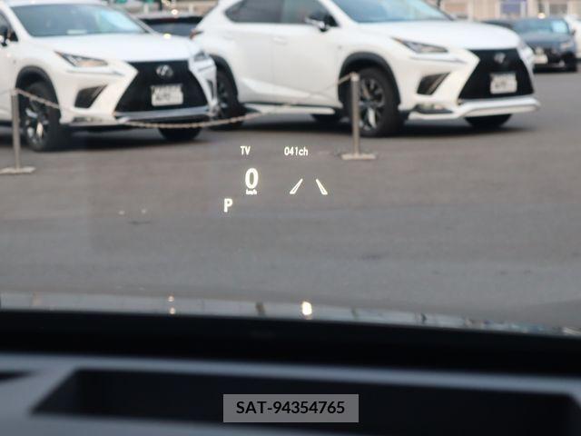 Lexus RX 2021-07 217859-17