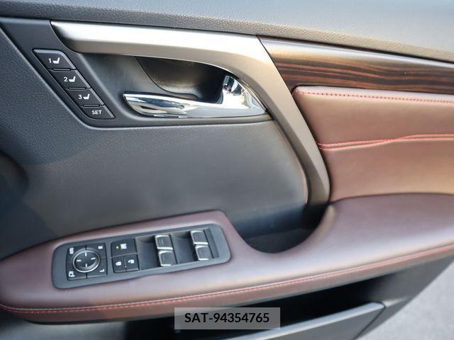 Lexus RX 2021-07 217859-18