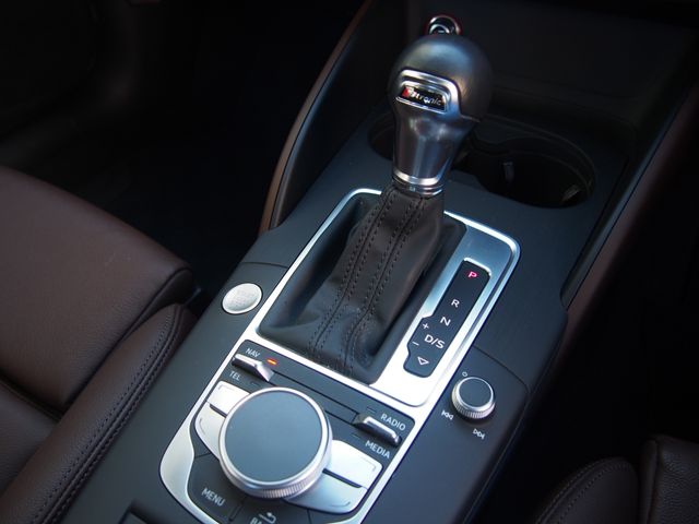 Audi A3 SEDAN 2015-12 196648-12