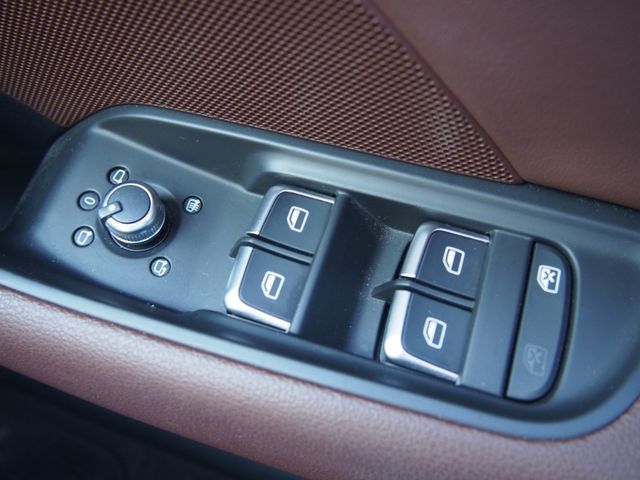Audi A3 SEDAN 2015-12 196648-14
