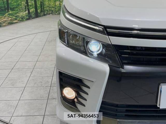 Toyota VOXY 2014-02 289104-12