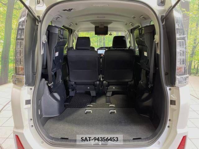 Toyota VOXY 2014-02 289104-11