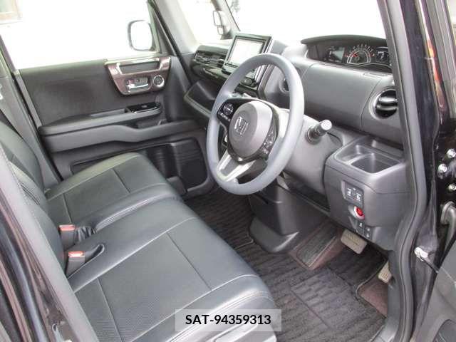 Honda N BOX CUSTOM 2018-06 381209-8