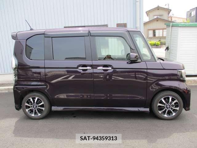 Honda N BOX CUSTOM 2018-06 381209-7