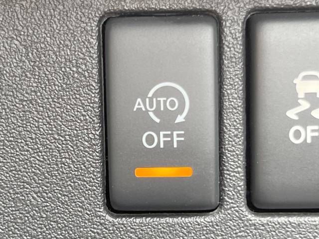 Nissan MARCH 2016-03 9953-4