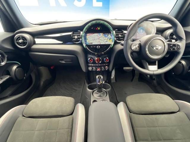 Bmw MINI 2021-08 194975-1