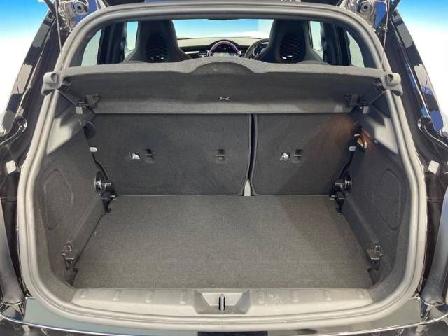 Bmw MINI 2021-08 194975-11