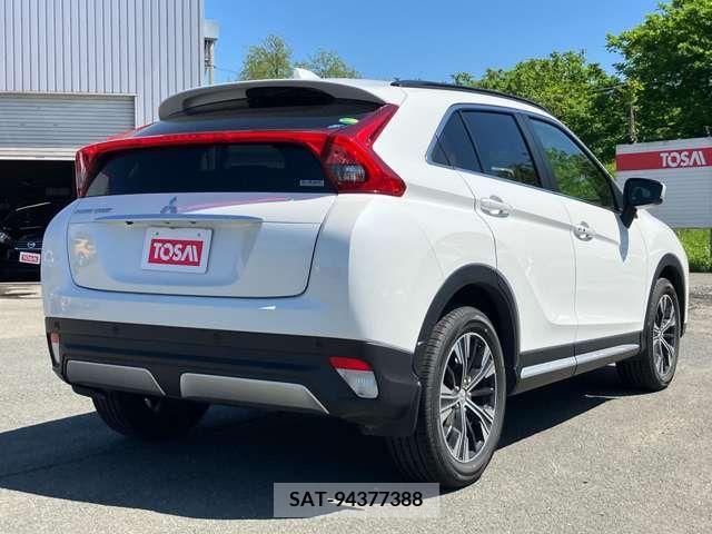 Mitsubishi ECLIPSE CROSS 2018-07 375325-4