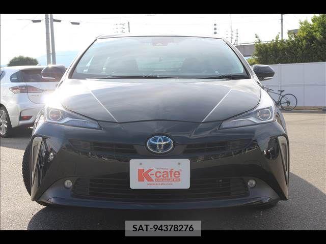 Toyota PRIUS 2021-02 331416-1