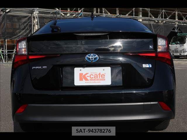 Toyota PRIUS 2021-02 331416-5