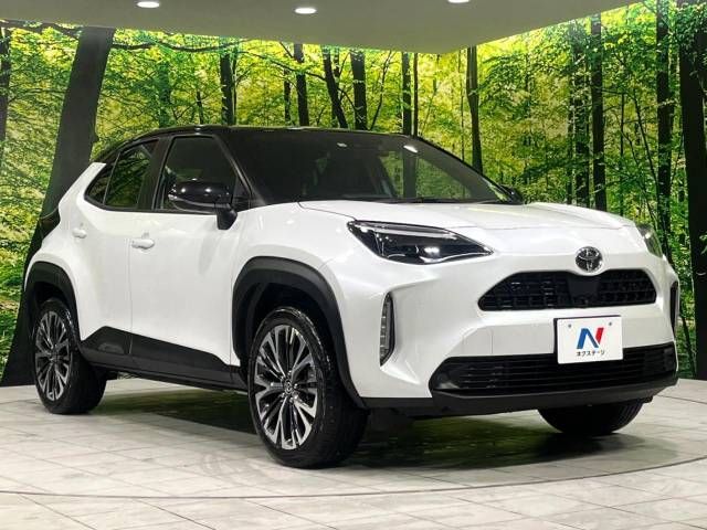 Toyota YARIS CROSS 2023-04 194212-16