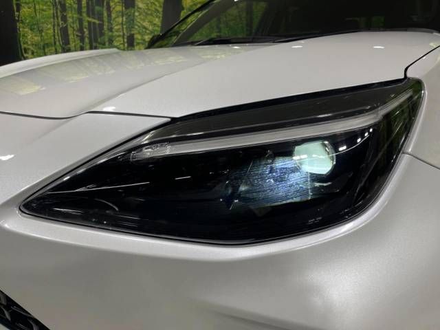 Toyota YARIS CROSS 2023-04 194212-12