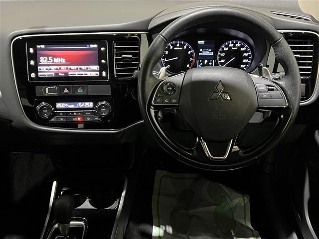 Mitsubishi OUTLANDER 2018-01 3813-23