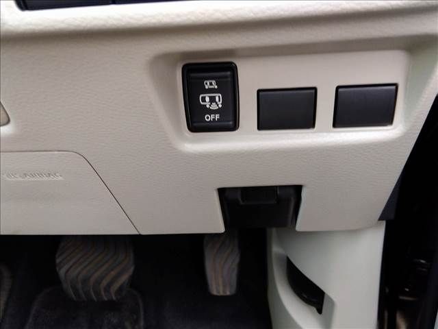 Nissan ROOX 2022-05 15875-13