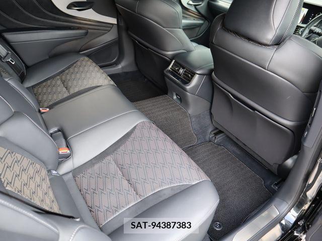 Lexus LS 2018-05 202529-10