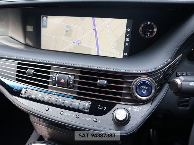 Lexus LS 2018-05 202529-13