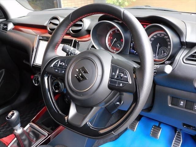 Suzuki SWIFT 2018-10 12372-21
