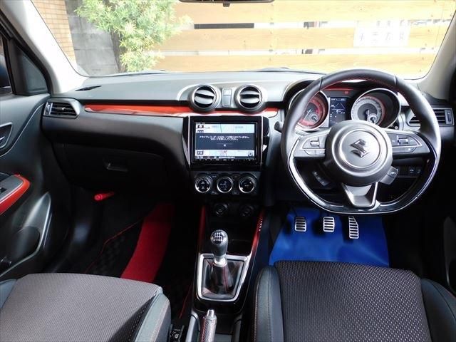 Suzuki SWIFT 2018-10 12372-5