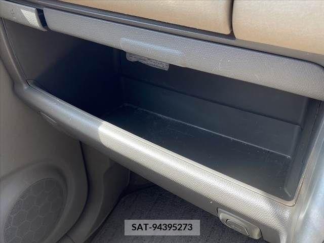 Nissan MOCO 2010-11 364071-29