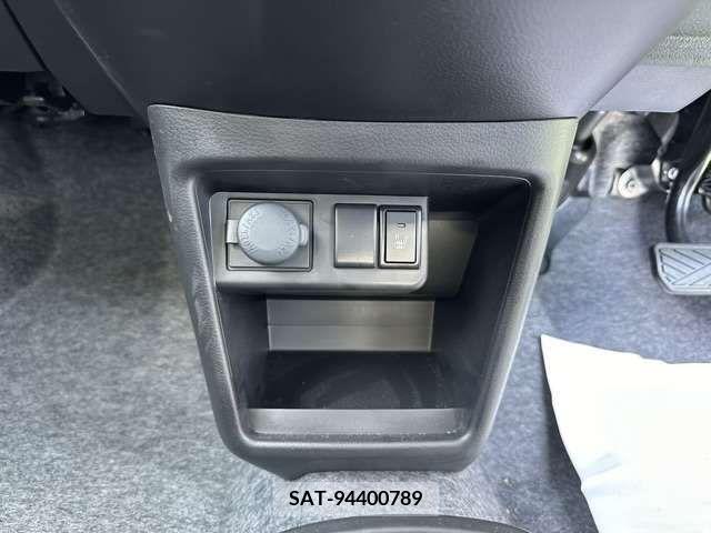 Suzuki ALTO 2023-01 305236-14