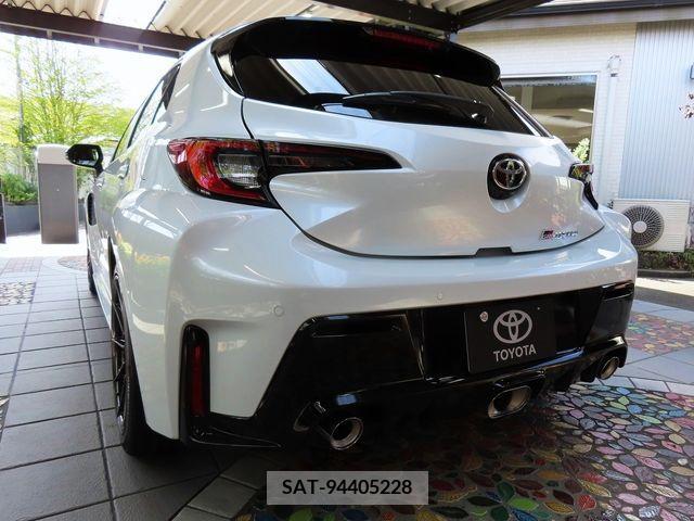 Toyota COROLLA 2024-01 238936-6
