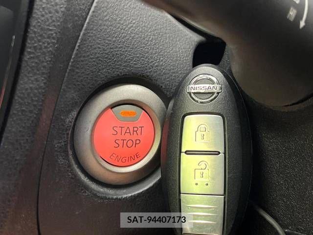 Nissan JUKE 2012-03 251578-6