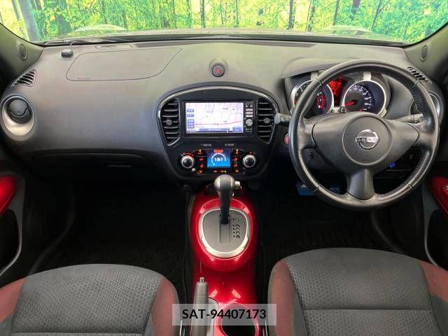 Nissan JUKE 2012-03 251578-1