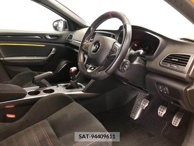 Renault MEGANE 2021-02 221471-1