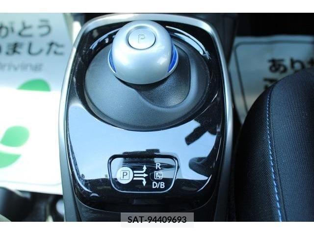 Nissan NOTE 2019-04 329610-3