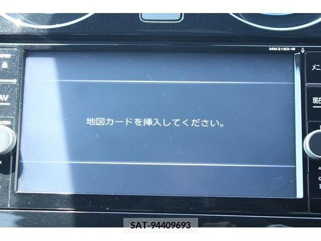 Nissan NOTE 2019-04 329610-1