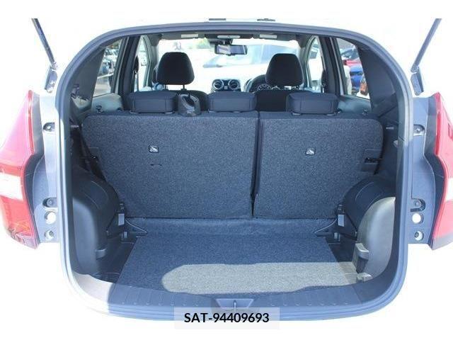 Nissan NOTE 2019-04 329610-17