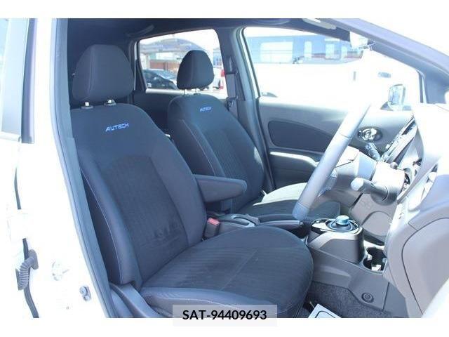 Nissan NOTE 2019-04 329610-13