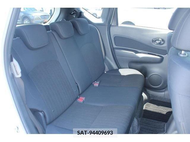 Nissan NOTE 2019-04 329610-14