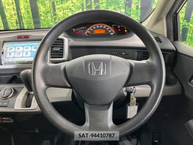 Honda FREED 2010-06 252488-11