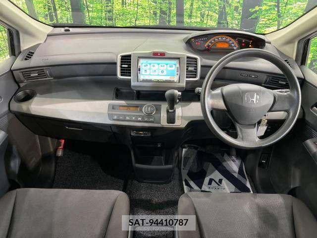 Honda FREED 2010-06 252488-1