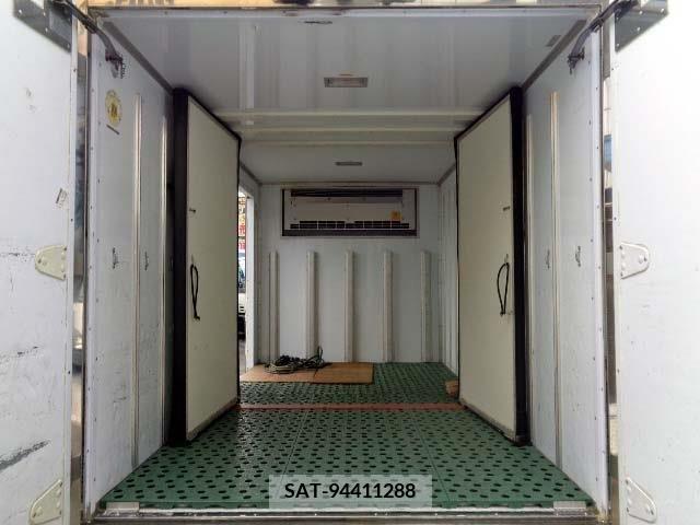 Hino DUTRO 2018-07 359467-12