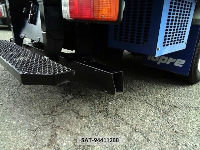 Hino DUTRO 2018-07 359467-25