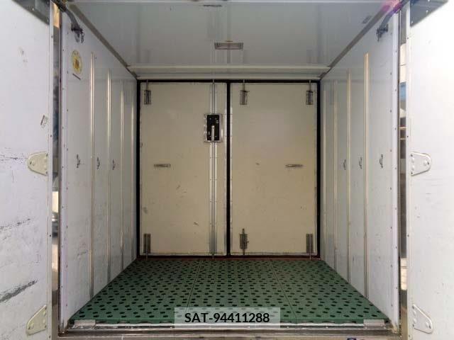 Hino DUTRO 2018-07 359467-11