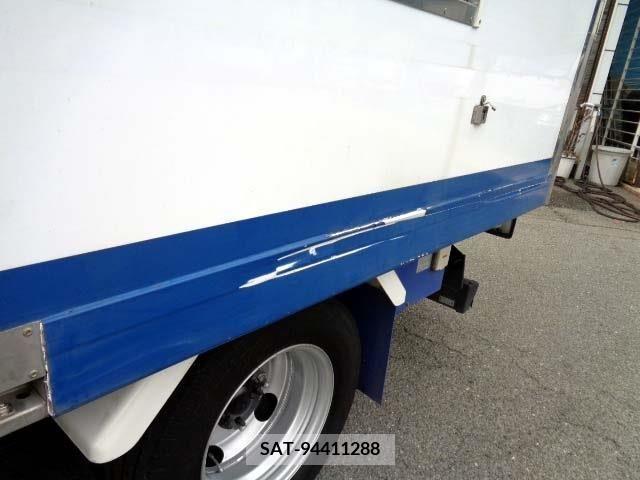 Hino DUTRO 2018-07 359467-24