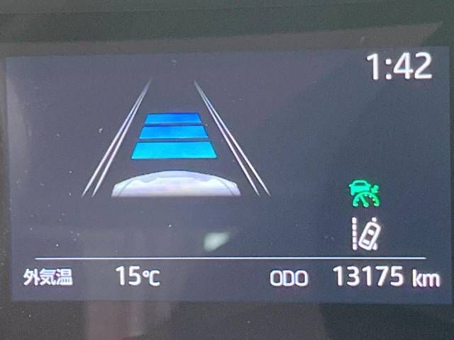 Toyota YARIS CROSS 2023-06 11812-3